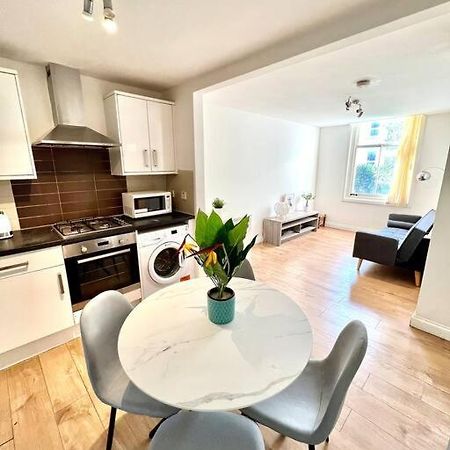 1 Bed Flat London A Step To Emirates Stadium Eksteriør bilde